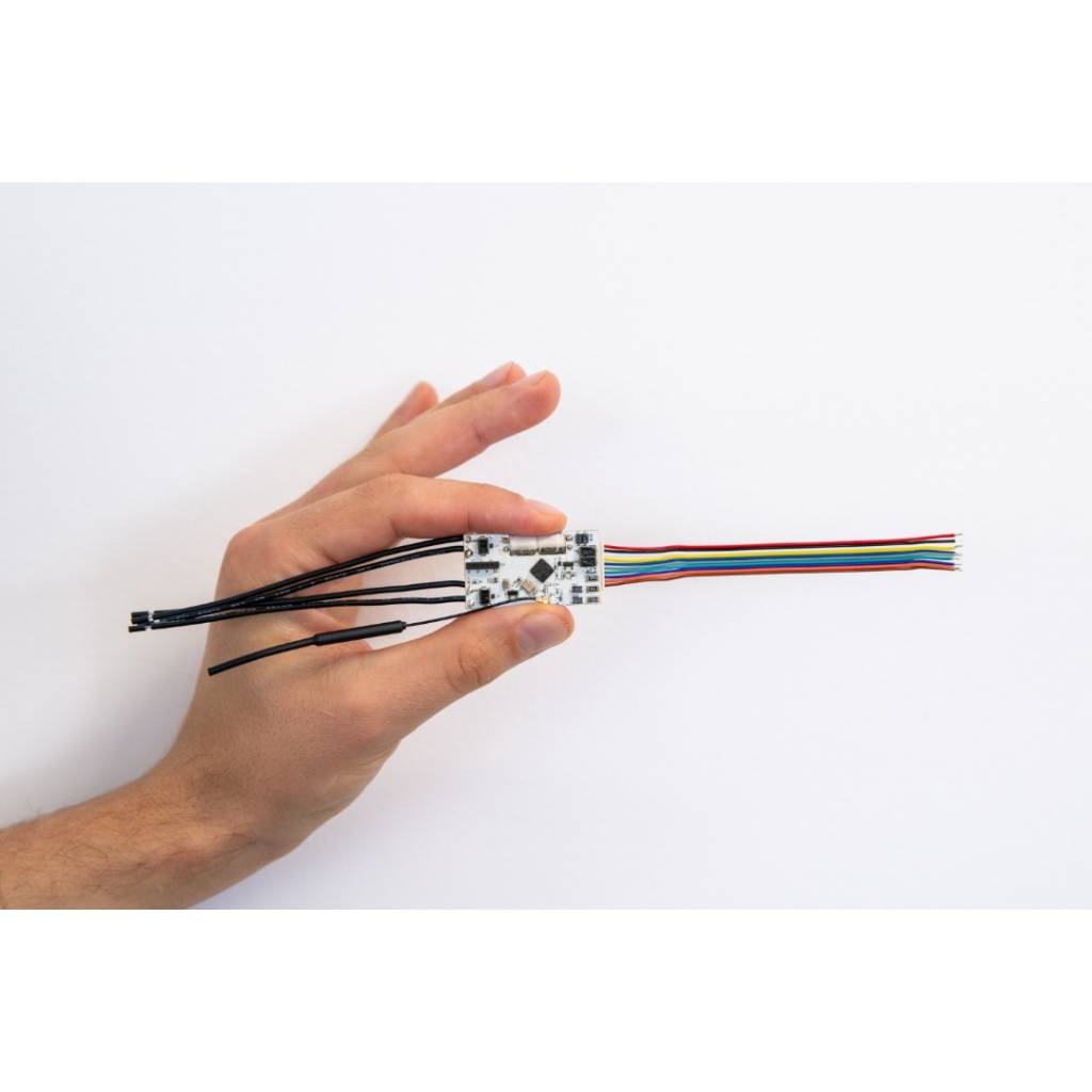 Modulo Shelly Plus Uni multiuso entradas/salidas Wi-Fi